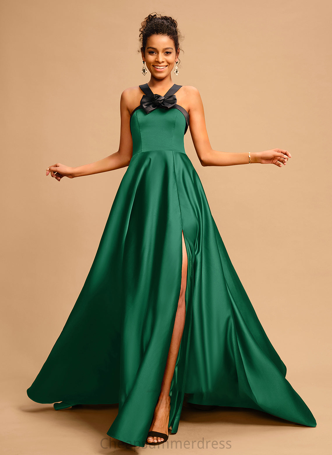 Bow(s) With Ball-Gown/Princess Train Prom Dresses Sweep Casey Halter Satin