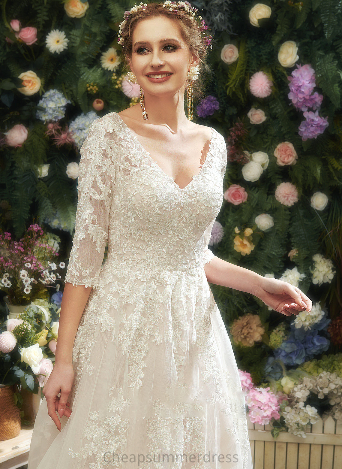 Sequins V-neck A-Line Dress With Wedding Train Court Essence Wedding Dresses