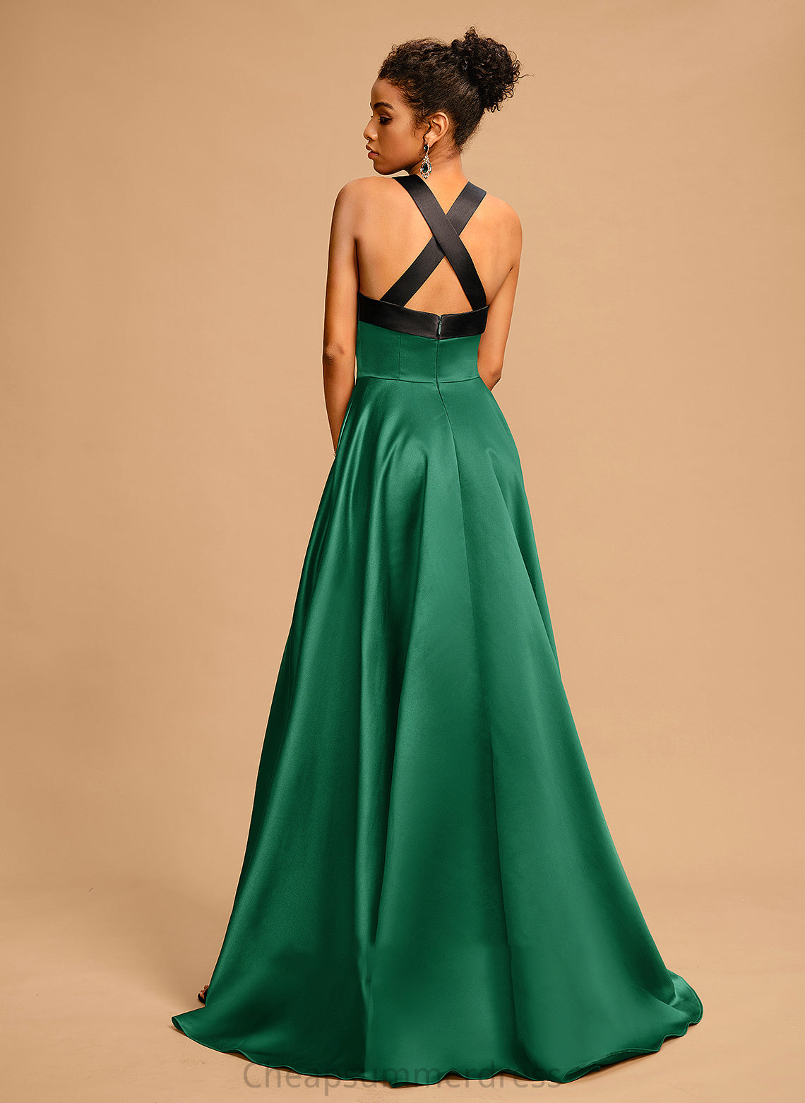 Bow(s) With Ball-Gown/Princess Train Prom Dresses Sweep Casey Halter Satin