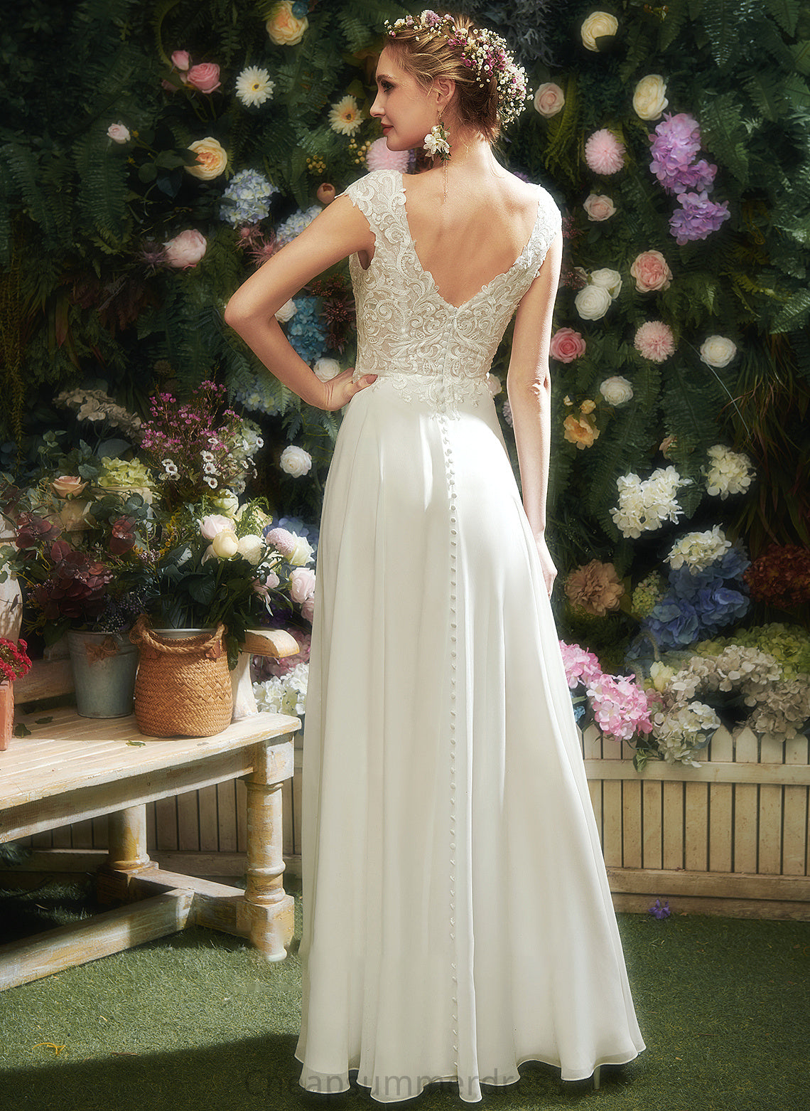 Floor-Length Wedding Dresses Lace A-Line Wedding With Kiana V-neck Dress