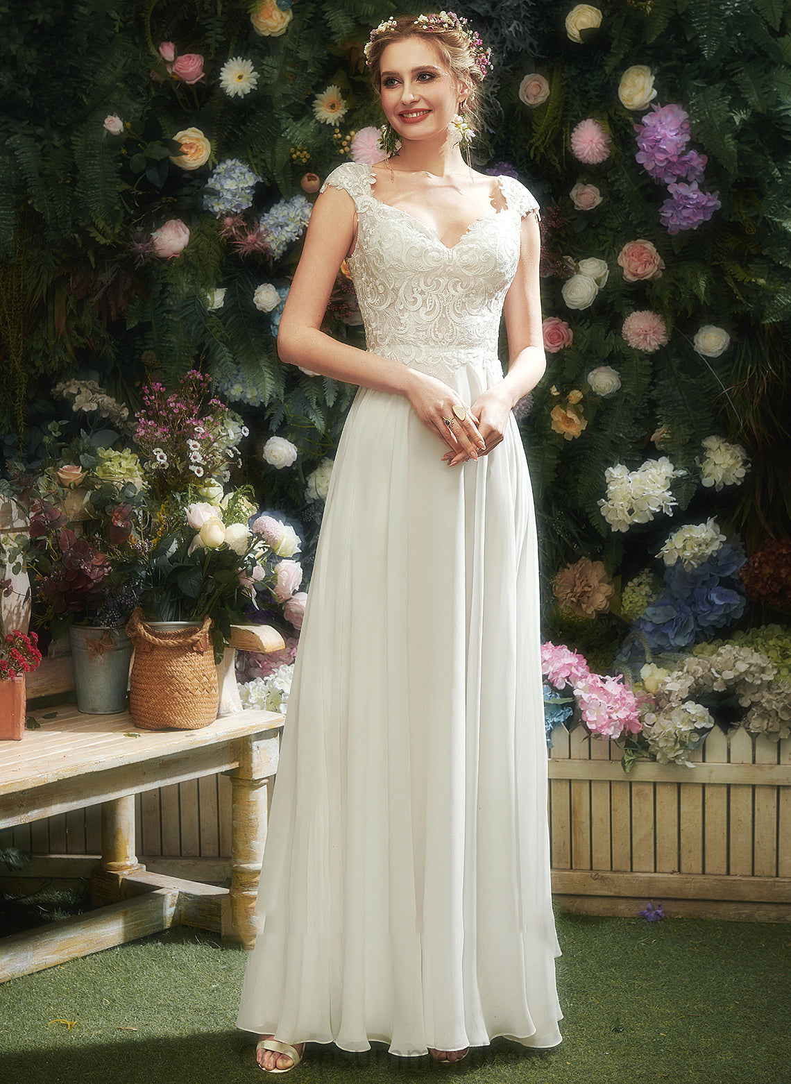 Floor-Length Wedding Dresses Lace A-Line Wedding With Kiana V-neck Dress