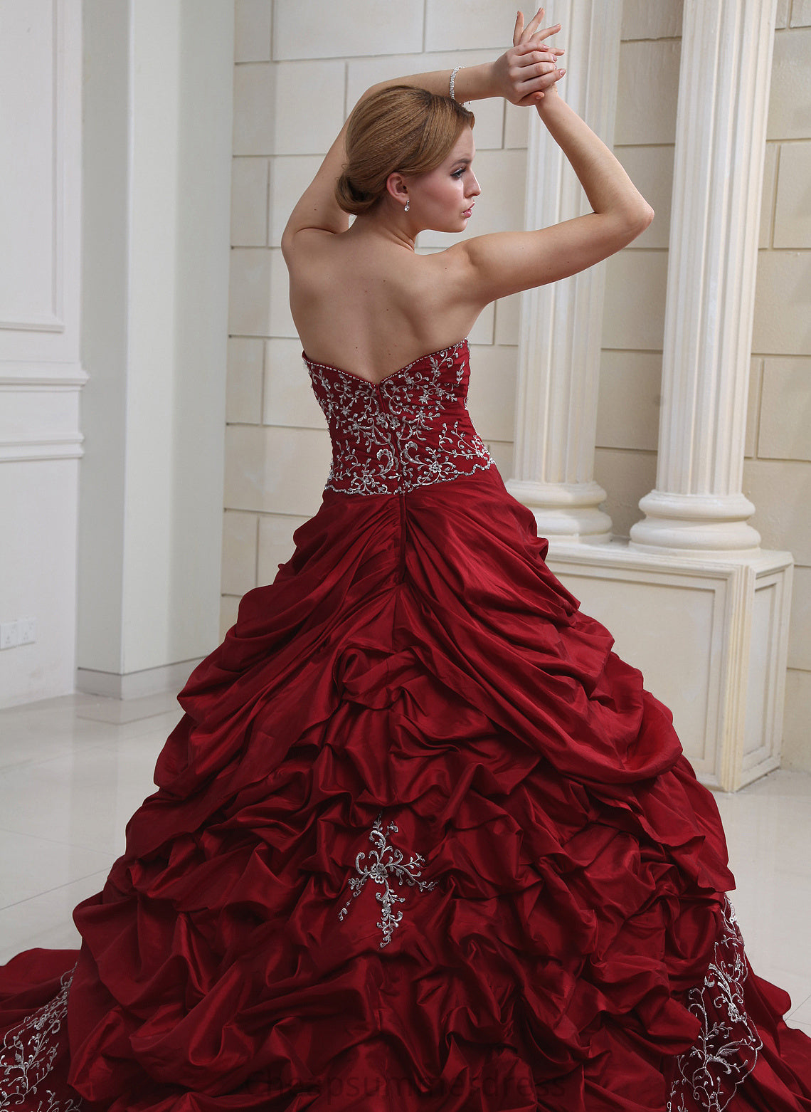 Taffeta Taniyah Train Royal Ruffle Sweetheart Wedding Ball-Gown/Princess With Wedding Dresses Beading Embroidered Dress