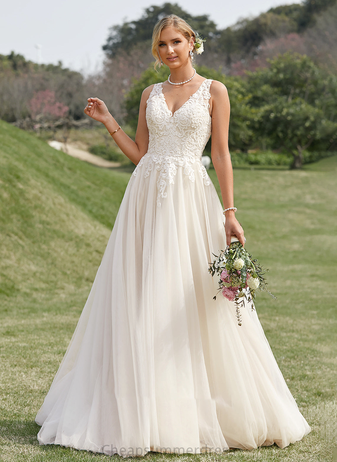 Gillian Ball-Gown/Princess Wedding V-neck Train Court Wedding Dresses Tulle Dress